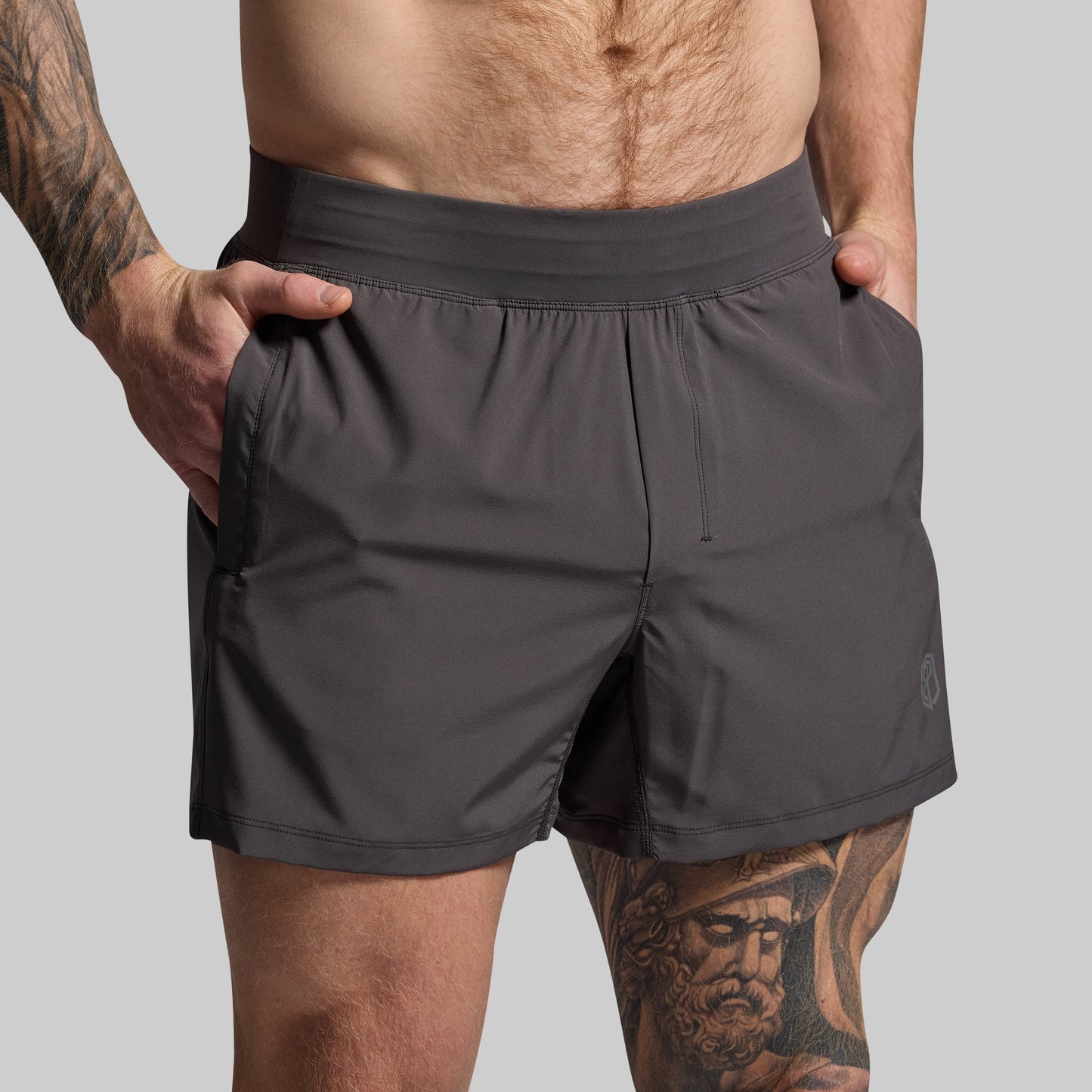 Versatile Short 5" (Gunmetal)