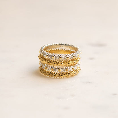 Iota Daisy Ring 18ct Gold Plate