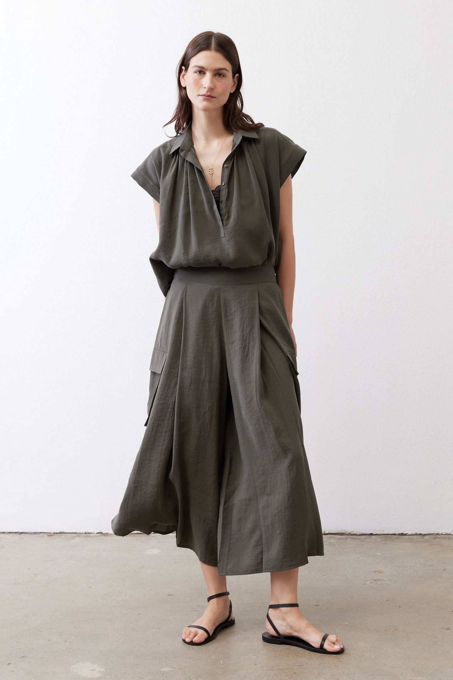 The Light Poplin Cargo Skirt Pants